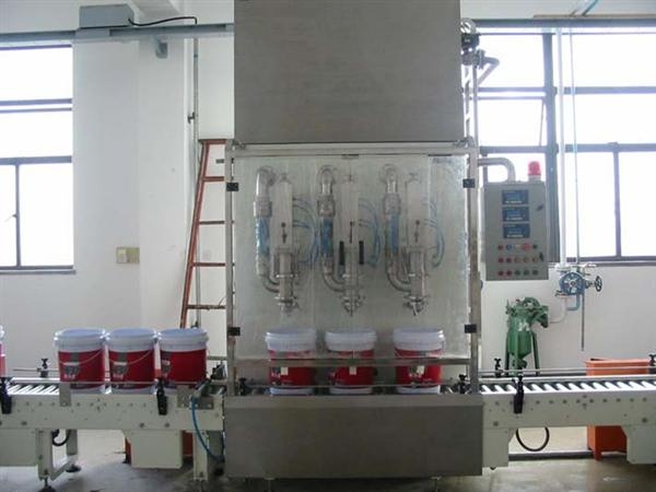 全自動18升塑料圓桶3頭稱重灌裝機(jī)GZ-18PR-3